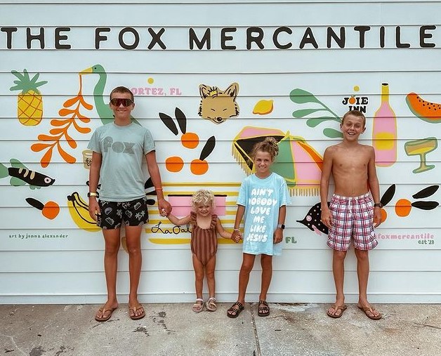 Fox Mercantile Community